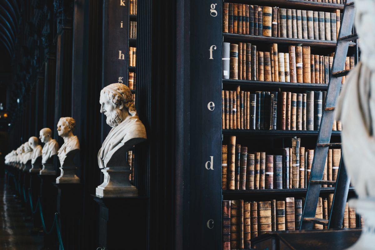 7 idées reçues en philosophie à mettre au placard ! 