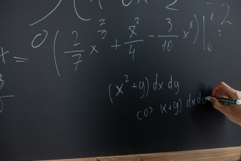 Tout savoir sur le programme de maths spé en Première ! 