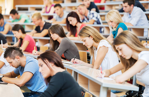 Comment s’inscrire à la fac sans passer par Parcoursup ? 