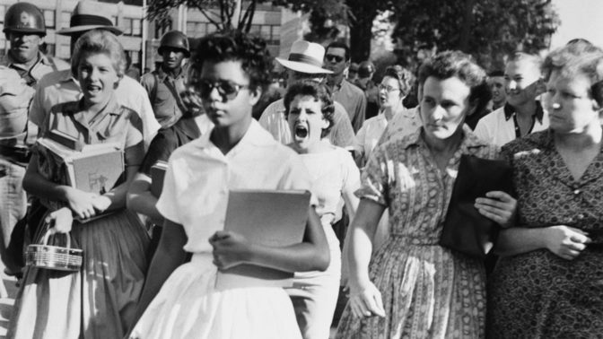 history-283-elizabeth-eckford-little-rock_corbis-672x378