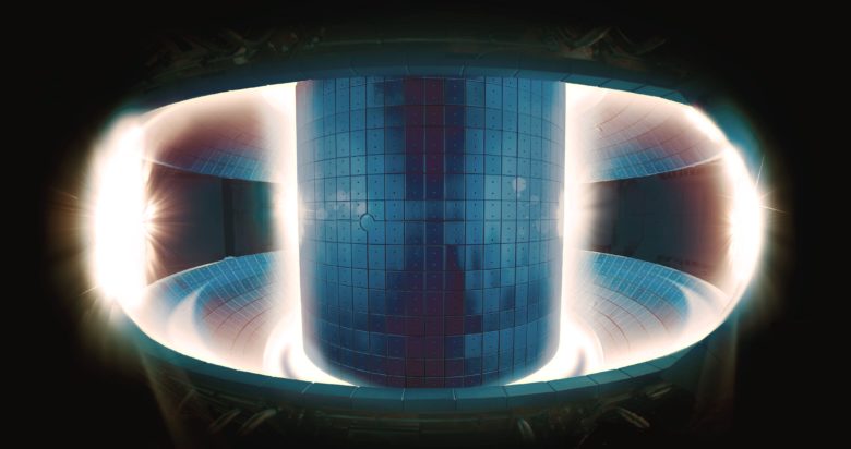 un-plasma-dans-le-tokamak-coreen-kstar-mis-en-service-en-2008-780x412
