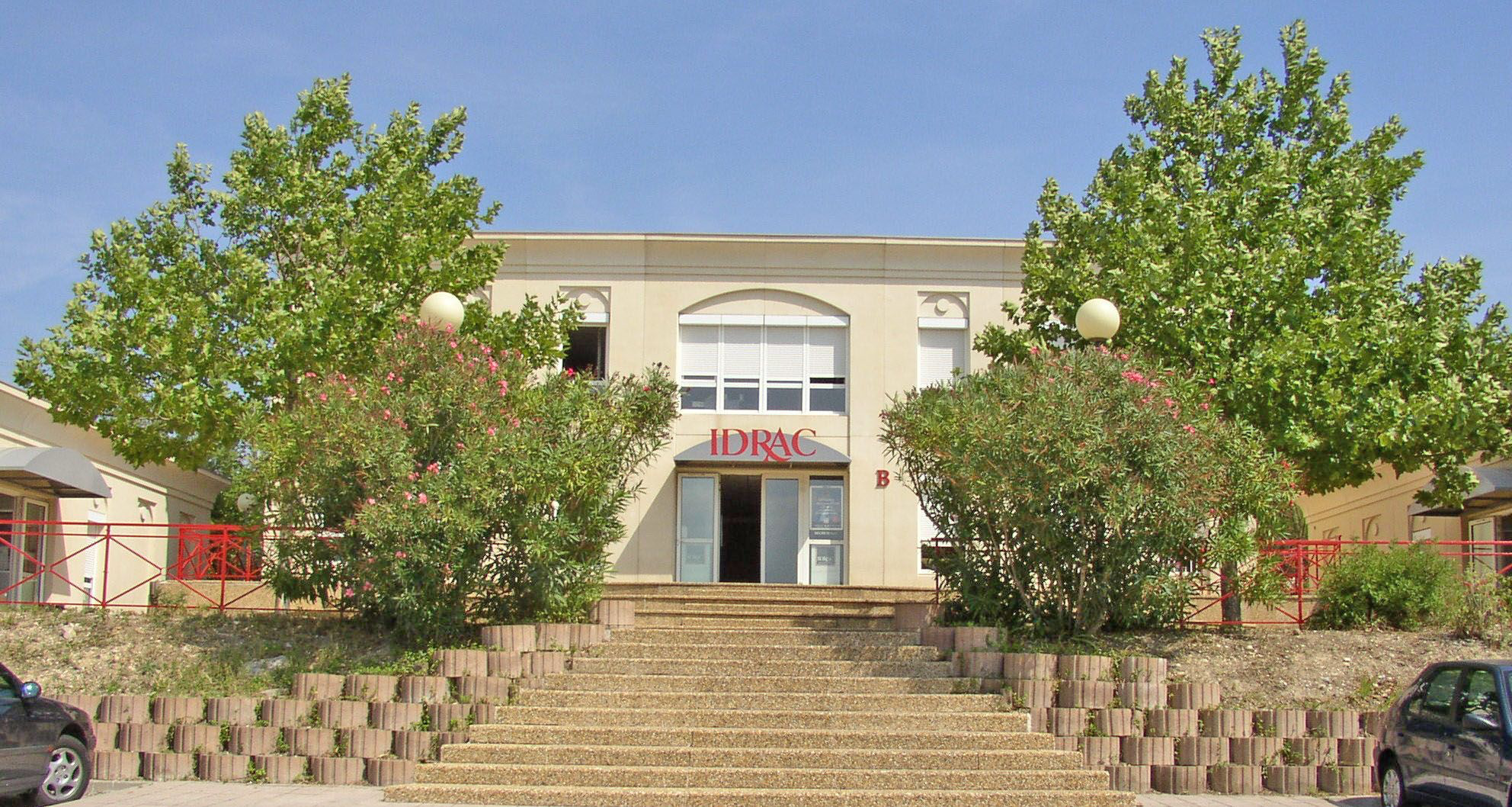 IDRAC Business School