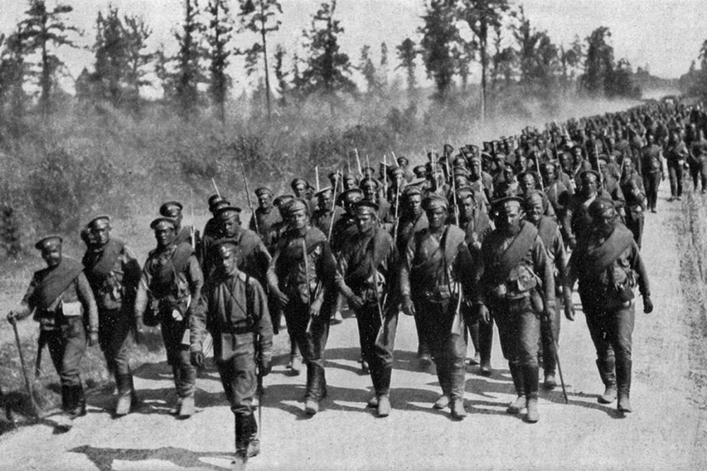 L'armée Russe en route vers Front.