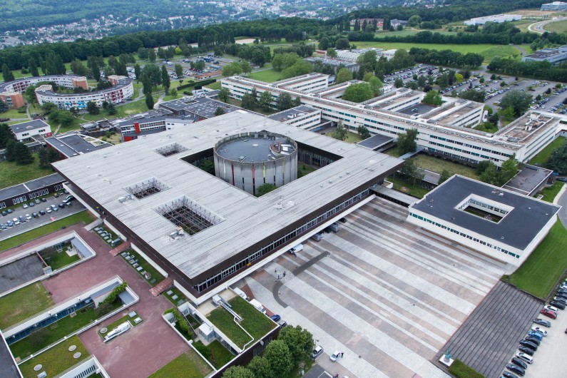 16750664769_7835db894f_k_d