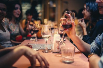 Où sortir le samedi soir (ailleurs qu’en boîte de nuit) ?