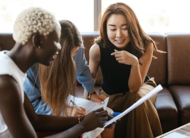 Contrat d’engagement jeunes (CEJ) : comment ça marche ? 