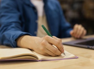 Le gérondif en français : usage et structure 