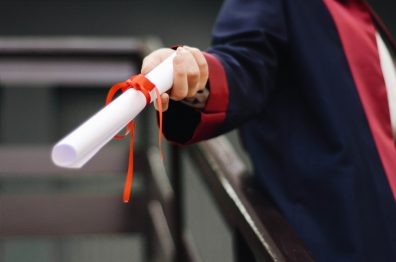 Supplément au diplôme : quand le demander, comment l’obtenir, quelles démarches ? ‍