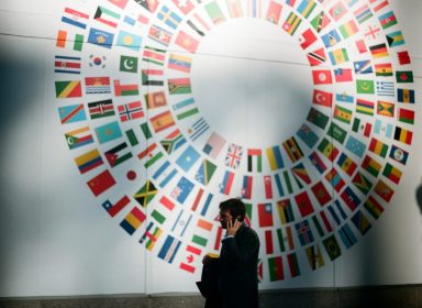 Le métier d’ambassadeur : entre relations internationales et représentation 