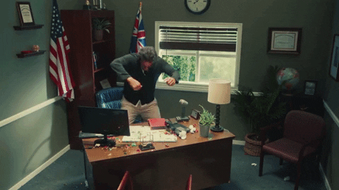 un professeur qui s'énerve