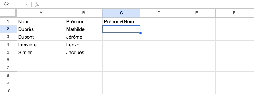 Utilisation de la formule =CONCAT pour rassembler les données textuelles de deux colonnes différentes.