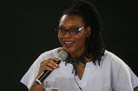 Leonora Miano - femme de lettres camerounaise