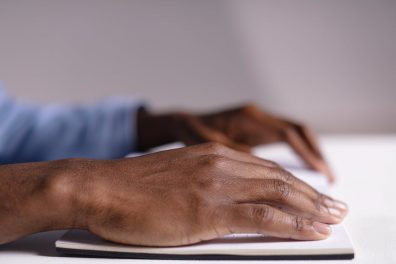 Comment bien réviser avec la mémoire kinesthésique ? 
