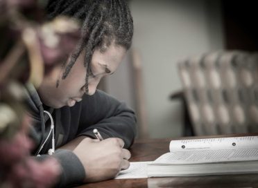 Bac spé art : la méthode de l’analyse du corpus 
