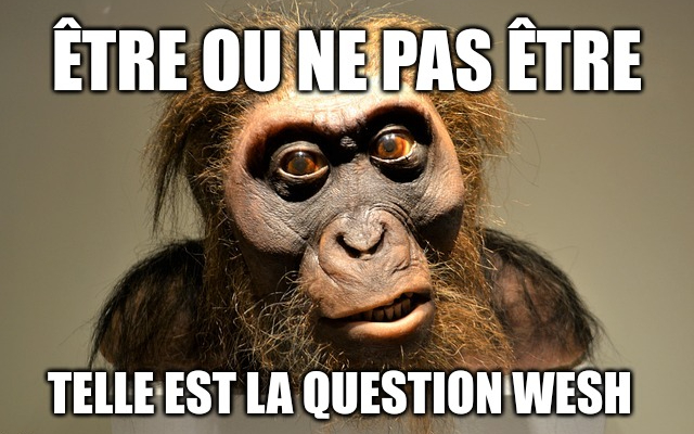 Un homme de Cro-Magnon récite du Shakespeare.