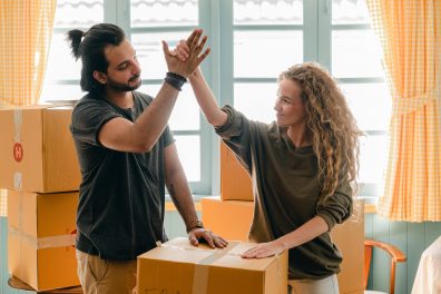 Comment accompagner son ado dans son déménagement à l’étranger ? 