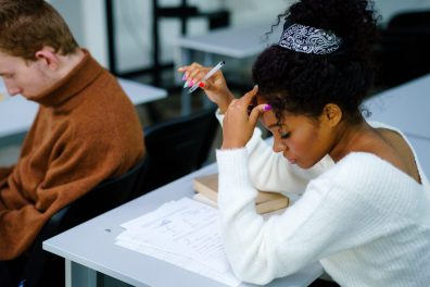 Comment aider votre enfant à gérer son stress pendant les examens ? ‍