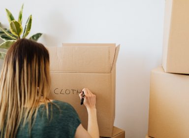 Accompagner son enfant vers l’indépendance : 5 conseils clés pour une vie solo réussie ! 