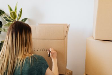 Accompagner son enfant vers l’indépendance : 5 conseils clés pour une vie solo réussie ! 