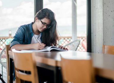 Lycée : les spécialités et leurs débouchés ↪️