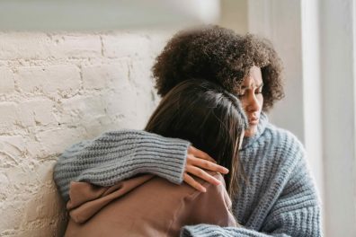 Mon enfant pense qu’il est nul : comment lui redonner confiance ? 