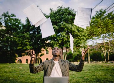 Retour sur les chiffres du bac 2023 : viser la mention « très bien » 