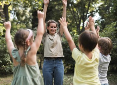 Aides de la CAF pour financer le BAFA de votre enfant 🪙