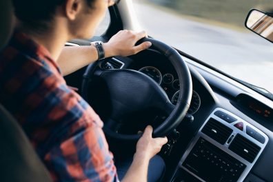 Comment motiver et accompagner son enfant pour son code (de la route) ? 