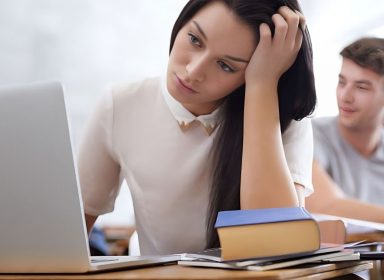 Perte de points sur les notes finales pour les ados « perturbateurs » ? 