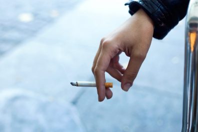 La cigarette et votre enfant : ce qu’il faut savoir 
