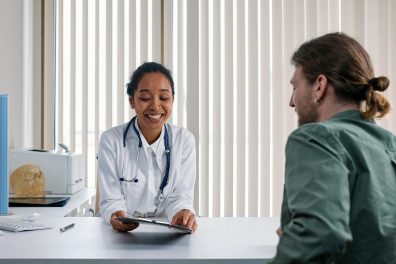 Docteur ou médecin : quel mot employer ?​ ‍️
