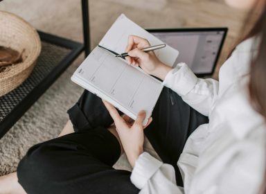 Le calendrier des vacances scolaires 2025-2026 ️