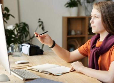 Les avantages des cours de soutien pour votre ado 