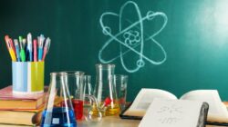 Mon enfant a des difficultés en physique-chimie : causes et solutions